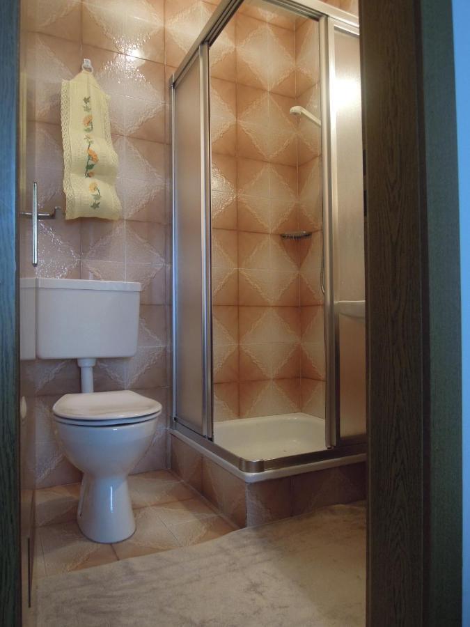 Haus Tasser サン・ロレンツォ・ディ・セバート エクステリア 写真